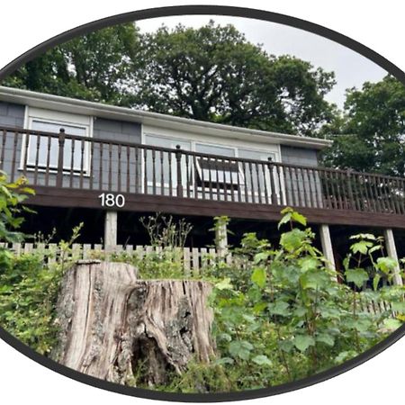 180 River View Cabin Caeathro Exteriör bild